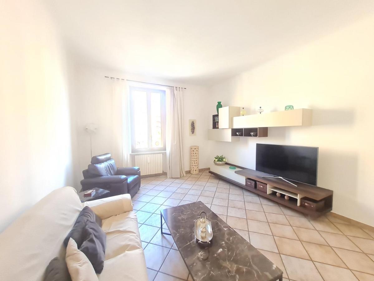 Niguarda - Palanzone Cozy 2Broom Apartment 밀라노 외부 사진